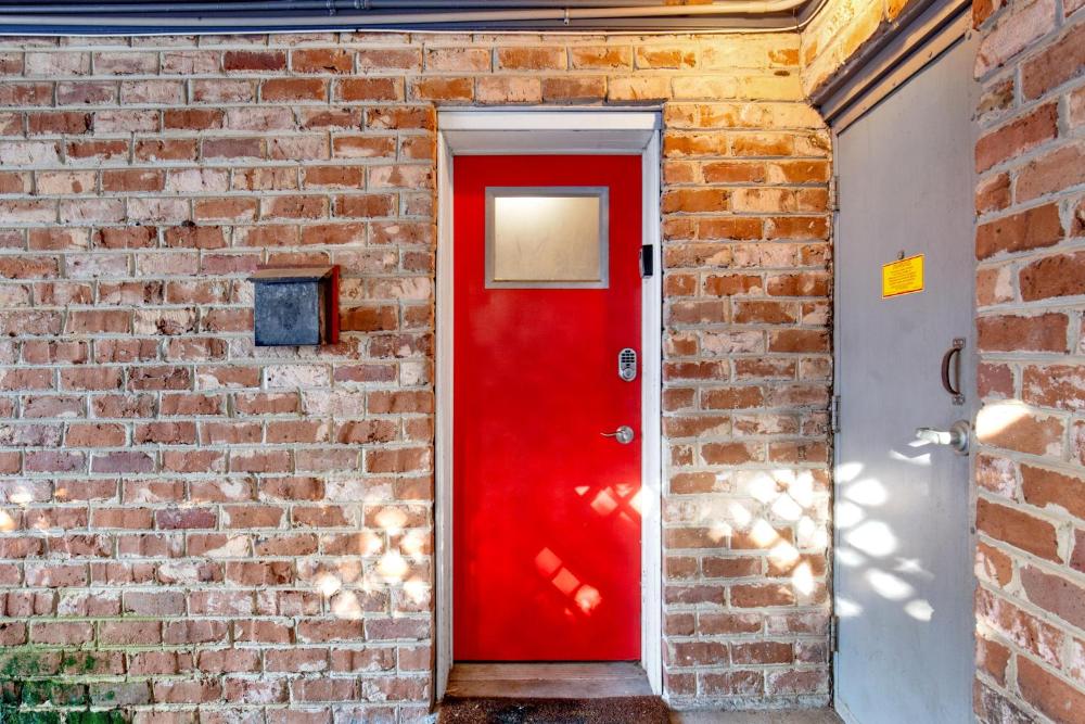 704 Abercorn